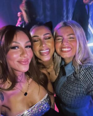 Rawell Saiidii Instagram - 🖤✨