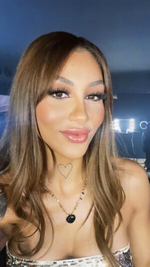 Rawell Saiidii Instagram - - AFTER GLOW - NARS PARTY #parisfashionweek ✨
@narsissist #afterglownars #narscosmetics #nars ! 

🖤 @rania_off @arthursparavilla @alexmiguel7 !!
@niceworkparis
