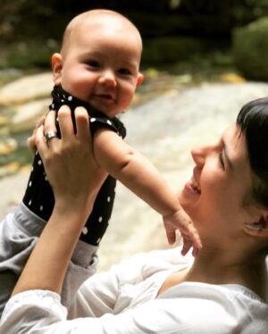 Rayana Carvalho Instagram - Feliz dia das mães! Especialmente para a minha mainha!❤️