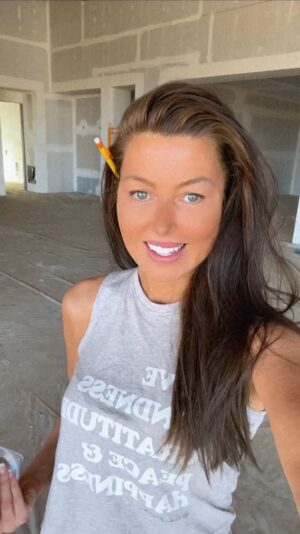Rebecca Grant Instagram - #Life is a #journey so enjoy the ride! It takes hands to #build a #house but only #hearts can build a #home 🏠
Enjoy the process #hardwork #dedication #love #loveeachother #builder #designer #teamwork #communication #communicationskills #noslacking #dreamhome #dreamhouse #dreamhousedesign 
Let’s hear your #designer stories below. Have you ever built a #home if so let’s hear about your experience #construction #constructionlife 👷🏻‍♀️👷🏗🏘🔨 #comment4comment