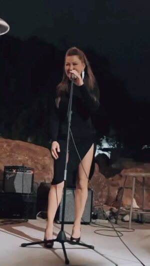Rebecca Grant Instagram - Had so much fun #tonight at #openmicnight with @oldtownartisanstudios Thank you for letting me take the stage with a #jazzy version of #michaeljackson #thewayyoumakemefeel I’m a #amateur but thanks to the wonderful people running this venue #oldtownartisanstudios provides #arts and music to the public. Thank you Victory and Katie and Fran and Bob for letting me take part! 
I wish I knew how to make this sound better with editing but oh well here i am in raw! #workinprogress #singing #singingcover #singingvideo #rebeccagrant #rebeccagrants #live #life #lifestyle #fun #blogger #singer 
Let me know what you think #commentbelow #comment4comment #thankyou for #listening and #sharing