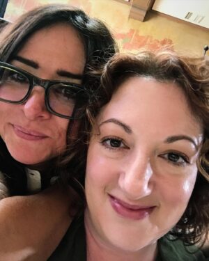 Rebecca Metz Instagram - #onthisday in 2017, #betterthingsfx messed around at @mussoandfrankgrill

#cheesecakeismyjob