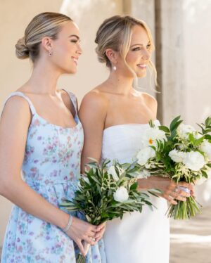 Rebecca Rittenhouse Instagram - Finally getting around to sharing some snaps from @bizza44 's gorgeous wedding 💒  
 
Love you forever  🩷
 
 
 
 
 
 
#weddingguest #bridesmaid #cocktailattire