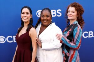 Rebecca Wisocky Instagram - Another phenomenal night at the big CBS Fall Reveal with the @ghostscbs fam and so many other exciting shows and gorgeous people! 

Styling: @melvinstyles 
Suit: @grayscaleic 
MU: @lexwmakeup 
Hair: @thesophiaporter 
🙌🏼👏🏼🎉💕👻