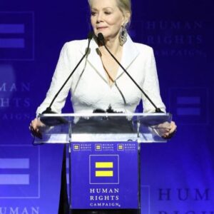 Rebecca Wisocky Instagram - Incredibly inspired by last night’s @hrclosangeles event. A date with my love @johnlhartman , beautiful words from Kelley Robinson, Jean Smart, Sterling K. Brown, Dr. Jill Biden. Many old and new friends. #WithoutException 
Superb HMU by @richardnormangrant & @lexwmakeup ⭐️