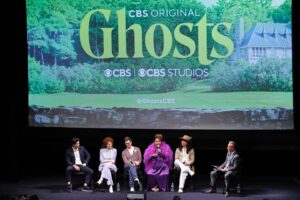 Rebecca Wisocky Instagram - Still gobsmacked from our @ghostscbs visit to the Library of Congress! Thank you to everyone there for hosting such a wonderful illuminating event. From our brilliant guide Mark Conner to all the curators (especially Barbara Bair the historian who curated an amazing and surprising collection of artifacts from Hetty’s era!) to @roswellencina who moderated a fantastic panel… We were just blown away. AND to the over 500 Ghosts fans who came out to spend the day with us- thank you WE LOVE YOU! 👻💓👻 Put @librarycongress at the top of your must see list! It is filled with countless astonishing works of art but my favorite was the dome in the main reading room featuring a painting representing Human Understanding in which a woman lifts the veil of ignorance looking forward to intellectual progress. #breathtaking #nationallibraryweek #ghostscbs #historylovers
