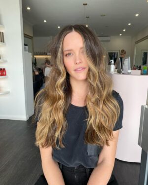 Rebecca Breeds Instagram - Thank you Queen @shereeknobel_bixiecolour and @bixiecolour ✨💛💫👸
