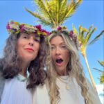 Rebecca Gayheart Instagram - ¡Bajo el sol con mis amigos! ☀️🇲🇽 #cabo #springbreak #beehive