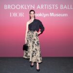Rebecca Hall Instagram – Thank you for having us @dior
@mariagraziachiuri
#DiorxBrooklynMuseum
#DiorBAB2024
 🖤💋