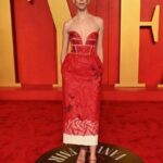 Rebecca Hall Instagram - Busy weekend. #oscars #vanityfair #godzillavskong . . . . Thank you @bailey.moon @lauraleajones @erdem @chanelofficial @marywilesmakeup 💄 @benskervin 💇‍♀️ @sophkuller 📸