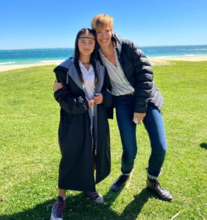 Rebecca Hall Instagram - Some #bts from Australia and a thank you to everyone for coming OUT to the theaters this past weekend!! 💋🎉
.
.
.
 @thatdanstevens I’ll never forgive you for trying to corpse me like this
.
.
.
And thank yous to @manspellman  and @spellman.samantha for helping with my #ASL - still learning!