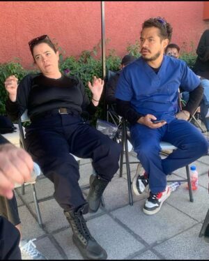 Rebecca Jones Instagram - Memories con mi amada @edwarda.gurrola y @soymemovillegas  filmando “NADA QUE VER”

Ya fueron al cine a verla ?  No??!! Pues corran a verla y verán que si, con este guion y actores, si hay mucho que ver! ☺️❤️