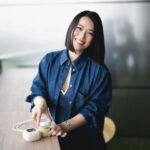 Rebecca Lim Instagram - Life is never the same but it is so beautiful 🤍 Glad to have Hegen by my side to make Mama duties a lot more sustainable, functional and dependable. Extra points for such clean aesthetics 🩷 This @hegen pump I bring on the go is so handy and reliable too! 🤍💪🏻 Sending love to all Mamas who are trying their best everyday 🤍 #Hegen #morethanjustabottle