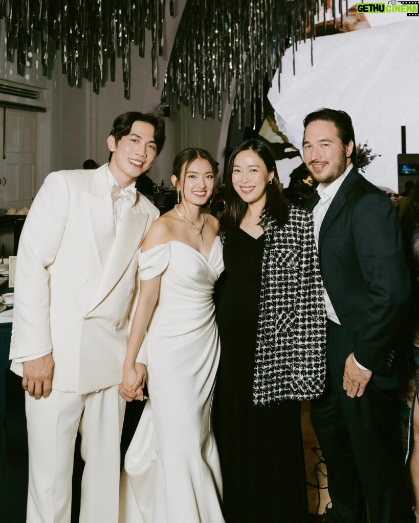 Rebecca Lim Instagram - Congratulations Nick and Hong Ling on your beautiful union 🤍🤍 You both look so wonderful! @samonggg @shaunleelee @josedanielretrato 🫶🏻