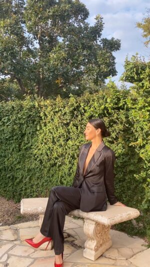 Rebekah Graf Instagram - And just when you think it won’t, the sun comes up again 🌤️ ____________________________________________________ This gorgeous suit and more avail on @skiesareblueclothing Sale. Live now with 30% (!!) off sitewide with code CYBERSALE23.