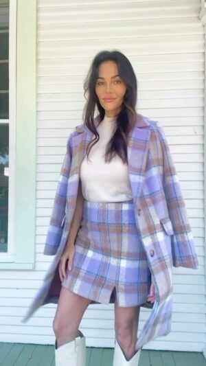 Rebekah Graf Instagram - @skiesareblueclothing New items added to their Midseason Sale! Shop 15% off sitewide with code – Sitewide15
#everydayskiesareblue #fall #falloutfits #streetstyle #prep #fashion #fall #fallfashion #style #styleinspo