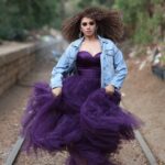 Reem Ahmed Instagram - كل سنة بتعدى في حياتنا بتكون مميزة عن اللي قبلها واللى بعدها السنة دي الحمدلله كانت مميزة بوجود سدرة وطه في حياتى وبوجود اهلى بخير وصحة كانت مميزة في انى رجعت اخيراً للشاشة وللفن اللى طلعت عليه من صغرى وبعشقه الفن اللى بعتبره حبل ووصل بينى وبين قلوب الجمهور والناس اللى مفيش اغلى واهم منهم عند اي فنان❤️ بحبكم وبتمنالكم سنة سعيدة وخير ورزق وجمال يا رب تحققوا كل اللي نفسكوا فيه ، متجمعين مع حبايبكو. يلا نبتدي تجربه جديده Photography @kareem_osman MUA @youmnaelshafeiy_makeupartist Dress @mimosa.eg Hairstylist @curledbym Stylist & art direction @merooabouzeid Production house @le_horus_agency_ Agency @kiwizdgt Retouch @md_.4production #reem_ahmed #ريم_أحمد #happynewyear #2022 #goodbye2021