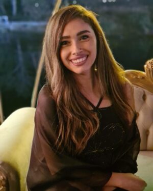 Reem Ahmed Instagram - #smile #loveyourself #beyourself #love