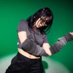 ReiNa Instagram - ・ 𝗡𝗜𝗞𝗘 𝗗𝗔𝗡𝗖𝗘 𝗣𝗔𝗖𝗞 𝗖𝗢𝗟𝗟𝗘𝗖𝗧𝗜𝗢𝗡 NIKEからダンサーのために作られた DANCE PACK COLLECTIONが発売🤍🤍 NIKE SPORTSWEARよりDANCEとY2Kをテーマにした本作は、サイバーから連想されるホワイトとクロームカラーを落とし込みました。 デュブレやチャームはドリップした金属をイメージ。変化し続けるNIKEのDNAと2000年代 DANCEをイメージしたエッジの効いたスタイルをスタイリッシュにミックス。 ぜひDANCE PACKを履いて自分の好きなスタイルをSNSやコミュニティで発信してね🪩✨ 本コレクションのビジュアルモデルを務めたダンサー・振付師であるReiNaの着用LOOKをatmos pink HPにて公開中💭 ぜひチェックしてね❣️ HP: https://www.atmos-pink.com/lp/nike-cyber-drip-collection #nike #ナイキ #nikedancepack #ナイキダンスパック #dancerfashion #dancecode #reina #atmospink #アトモスピンク #atmospinkdance #アトモスピンクダンス #atmospinkdanceacademy