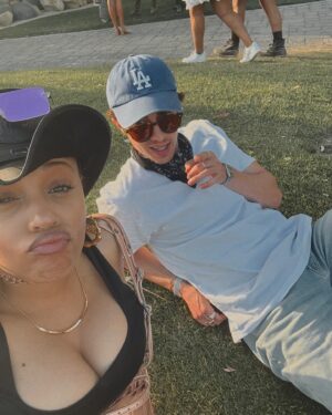 Reign Edwards Instagram - COACHELLAAAA w @celsiusofficial x @cldstyle at the Celsius Cosmic Desert Event🪐✨🔥. Thank you for having me✨✨. And yall already knoooow @hellotoshiko styled me😍 

#Coachella
#coachellastyle