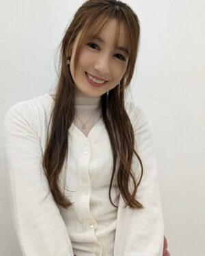 Reika Saiki Instagram - 明日はいよいよ久喜マラソン！🏃‍♀
昨年は大雨だったけど…今年は晴れそうだっ🌞

一緒に走る皆さん、怪我なく完走目指して頑張りましょーーーーっっ✨✨✨
私は自己ベスト更新を目指します❤‍🔥