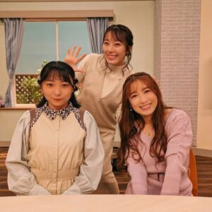 Reika Saiki Instagram - 今朝のいまたま🤗女子回💓

アンゴラちゃんといちご尽くしのバスツアー！🍓
最高すぎましたっ！
画面から楽しさ伝わったんじゃないでしょうか！

いちごを採って食べて買って、、
身も心もいちごで満たされました🤤🍓🍓🍓