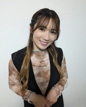 Reika Saiki Instagram - ＼👩‍💻お知らせ🌟／

5/14(火)開催
800名規模のスタートアップイベントにて、司会を務めさせていただきます！

70社以上のピッチやトークセッションあり✨
ブースの出展企業も絶賛募集中だそうです！（出展料無料）
ぜひご参加ください☺️🌸

詳細はこちら▶https://peatix.com/event/3887490