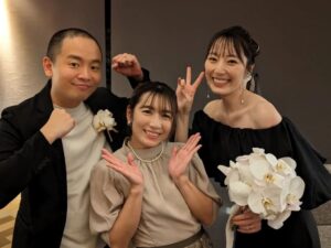 Reika Saiki Instagram - 先日は、さっこちゃんと上田さんの結婚式でしたーーー！！💓👰🤵💓
幸せ溢れる空間で、笑いジワがたくさん増えちゃった！！
ほんとに2人とも可愛くて愛おしい…💓💓
末永くお幸せにーーーっっ🫶