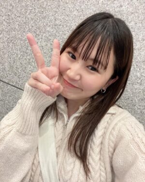 Reika Oozeki Instagram - .
SHEINでコーデ🫠🫠
最近この絵文字にも↑ハマってる
友達とのやり取りではほぼ
絵文字使わないんだけどね‼️

1枚目
👚: 26887716
👜: 10960415
👂🏻: 9392177

3枚目
👚: 24015411
👖: 15718140
👜: 10960415

クーポンコード：reika01

#SHEIN#SHEINforAll#ootd
#SHEINpartner#ad
@shein_japan
@sheinofficial