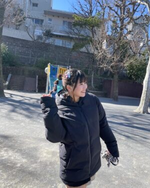 Reika Oozeki Instagram - .
撮影の合間のわちゃわちゃ🫠
マネさん写真🤳🏻
あーー、今すごくてりたま食べたいなー
でも痩せたいなーああーー葛藤ーー
てりたま食べて痩せたいでーす