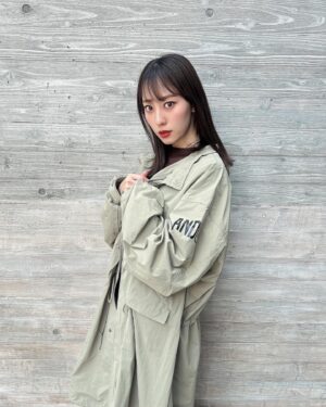 Reina Fujie Instagram - ♥
今日からandRの新作が発売になりました😊

写真、アイテム毎にタグ付けもしてあるので
チェックしてくださいね👕✅

http://shop.asrabbit.com/smartphone/list.html?category_code=ct42

@andr_official.017

#andR #ユニセックス