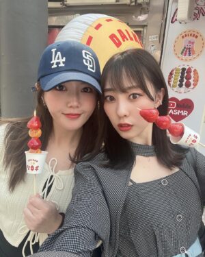 Reina Fujie Instagram - ♥
みゃおんとタンフルにハマっちゃって
２日連続食べちゃったよ🍓😌🍭