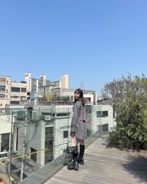 Reina Fujie Instagram - ♥
韓国で約2000円で買った
バッグが使いやすくてお気に入り👜🥺💓

今はカジュアルなコーデの時に使いやすい
小さい良さげなバッグ探し中です！
いいの見つけたら教えてー！

#２２時の嫁