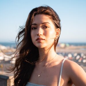 Reina Hardesty Instagram - I struggle with opening up on IG. I rarely post because, to be completely honest, I don’t find much joy in it. Sharing a pretty picture of myself feels meaningless to me, but lately I’ve been feeling the need to express my true self and what I care about here (I have no problems on my finsta lol) buuuut I don’t really know how SO this is me trying!! I was sharing these thoughts with my good friend @chasechronicles as we took these. Maybe I’m reserved, but I figured I’d start with just getting these feelings out there. I want to connect with you and express my gratitude and show more of myself but this app makes me feel tired most of the time. We humans thrive around authenticity and vulnerability and I try to live with those qualities always but honestly it’s just fucking hard to facilitate that in this weird digital world of ours. I know a lot of people feel this way, so maybe we should stop putting so much mf pressure on ourselves and others and just BE. 
Anyways. I love you ♥️♥️ take care of yourself and go outside and be real with everyone and PAY ATTENTION to what’s happening around you in the present,  there is so much joy in caring about things that matter. What matters to you? Tell me I’d love to know ♥️