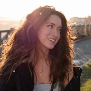Reina Hardesty Instagram - I struggle with opening up on IG. I rarely post because, to be completely honest, I don’t find much joy in it. Sharing a pretty picture of myself feels meaningless to me, but lately I’ve been feeling the need to express my true self and what I care about here (I have no problems on my finsta lol) buuuut I don’t really know how SO this is me trying!! I was sharing these thoughts with my good friend @chasechronicles as we took these. Maybe I’m reserved, but I figured I’d start with just getting these feelings out there. I want to connect with you and express my gratitude and show more of myself but this app makes me feel tired most of the time. We humans thrive around authenticity and vulnerability and I try to live with those qualities always but honestly it’s just fucking hard to facilitate that in this weird digital world of ours. I know a lot of people feel this way, so maybe we should stop putting so much mf pressure on ourselves and others and just BE. 
Anyways. I love you ♥️♥️ take care of yourself and go outside and be real with everyone and PAY ATTENTION to what’s happening around you in the present,  there is so much joy in caring about things that matter. What matters to you? Tell me I’d love to know ♥️
