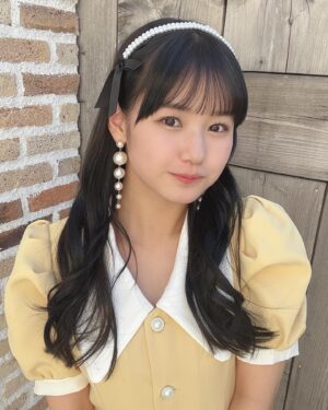 Reina Yokoyama Instagram - 📸
.
ピアスかわいすぎ！お気に入り！
春ツアーグッズオフショです！
.
.
#morningmusume24
#横山玲奈
#もっと娘