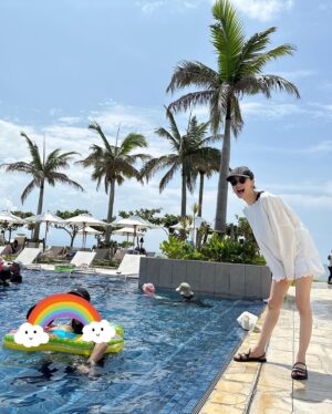 Reina Asami Instagram - 今回大活躍だった
@ayaaa0707 
✖︎
@oceanpacific_officialstore 
✖︎
@oshmans_japan 
のラッシュガード❣️

@fanfan_closet  の水着🏝️