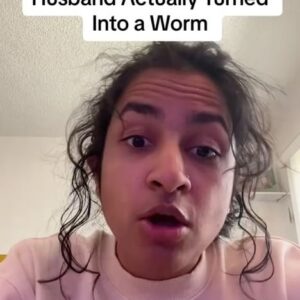 Rekha Shankar Instagram - SEE? Optimism
.
.
.
#comedy #characters #wormturn #wifeworm #rekhashankar #collegehumor