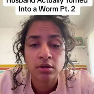 Rekha Shankar Instagram - see? optimism 
.
.
.
#comedy #characters #worm #wifeworm #wormturn #rekhashankar #collegehumor