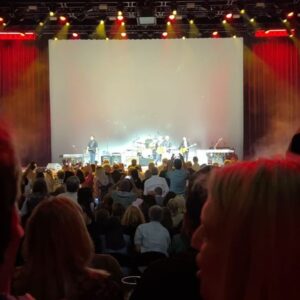 Rekha Shankar Instagram - a gorgeous @americaband concert and gorgeous afterparty. thank you @brynnacampbell 😇