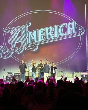 Rekha Shankar Instagram - a gorgeous @americaband concert and gorgeous afterparty. thank you @brynnacampbell 😇