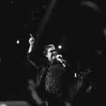 Rekha Bhardwaj Instagram - A delicate equilibrium of perfect harmony. @rekha_bhardwaj @vishalrbhardwaj @tmtalentmanagement #photographybydeepaktiwari #rekhabhardwaj #vishalbhardwaj #blackandwhite #filmmaker #singersongwriter #mumbai #photographer #gigphotography #canwithcanon #delightingyoualways #canonindia