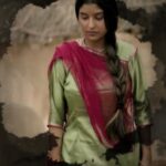 Rekha Bhardwaj Instagram - Embark on a unknown journey of life with #GoriTharo ✨🎶 Now Trending on Reels Song Out Now 8th Song from #SongCraft #Season1 #tseries @tseries.official @imrankmusic @rekha_bhardwaj @kamilkhanreal @anuvikas47 @arpiitasingh #BhanwrooKhan
