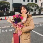 Ren Ishikawa Instagram - いよいよ明日☕️ 「#純喫茶イニョン」全4話一挙放送！ 一気に結末まで追えます☺️ じんわりと心に響く、とても素敵なストーリーに完成しているので、ぜひたくさんの方に観ていただきたいです！ 撮影の思い出たち🌹 1日1日が濃くて、皆さんが温かくて優しくて。 のびのびお芝居させていただけた大好きな現場でした。 #チャンソン さん #水橋研二 さん #監督ズ 🫶 #1　20:00～20:20＜フジテレビTWO ドラマ・アニメ＞ #2　20:20～20:40＜ひかりＴＶチャンネル＞ #3　20:40～21:00＜フジテレビTWO ドラマ・アニメ＞ #4　21:00～21:20＜ひかりＴＶチャンネル＞