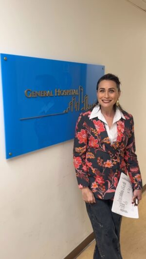 Rena Sofer Instagram - Please join me and Amanda Setton on February 25 for a live zoom event!! We will be talking all things @generalhospitalabc just click the link http://CoastalEntertainment.com/Events and buy your tickets and we will see you there!! @coastalentnyc