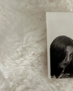 Renata Vaca Instagram - Te amo feri, en este y todos los universos… Que este nuevo año te traiga todas las mieles de la vida🐞 Feliz cumpleaños, eres la mejor mamá ✨ @fervj