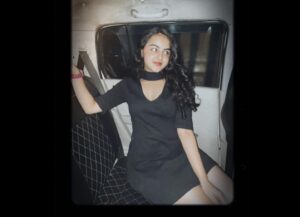 Renaye Tejani Instagram - 🖤🎬🎵🤍