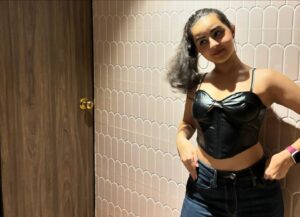 Renaye Tejani Instagram - 🖤🎬🎵🤍