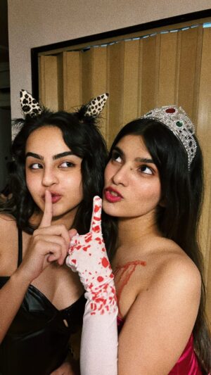 Renaye Tejani Instagram - bow down witches🐆👑