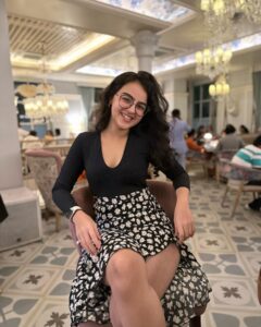 Actress Renaye Tejani HD Instagram Photos and Wallpapers March 2024